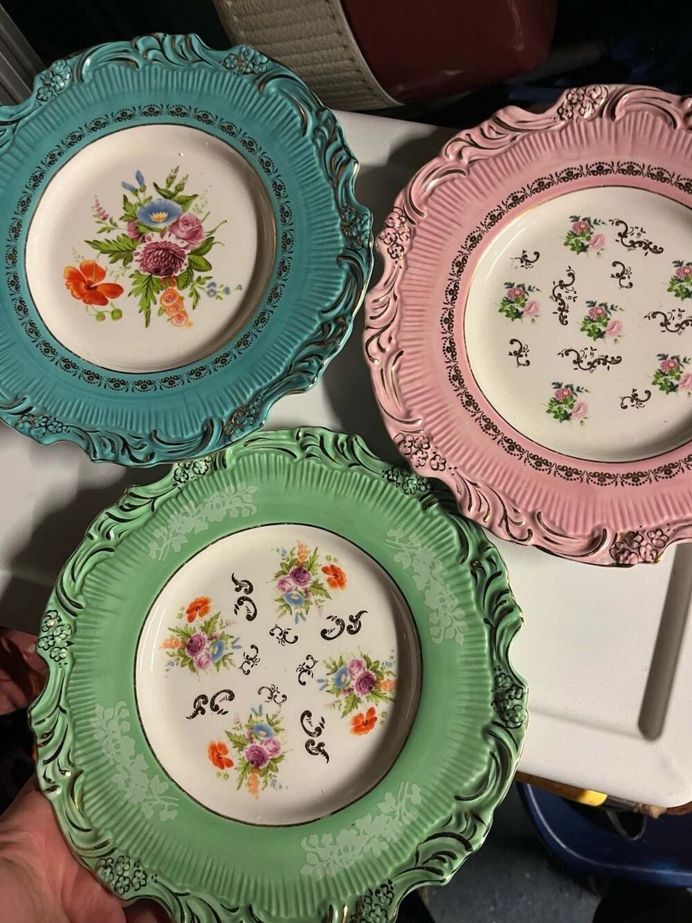 Vintage Baroque Style Scalloped Floral Decorative Plates with Gold Trim